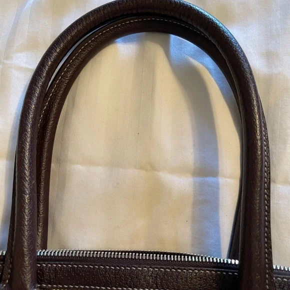 GUC Gucci Monogram Canvas Abbey Handbag - Picture 8 of 16